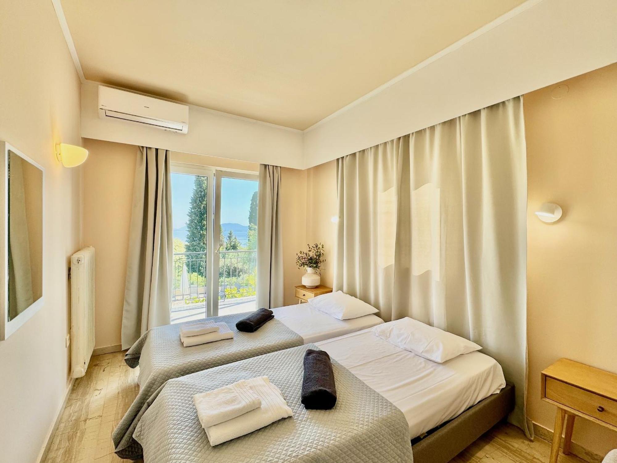 Villa Aliki Nissaki With Private Pool By Dadovillas ニサキオン エクステリア 写真